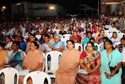 Christians mark Maundy Thursday in twin districts in solemnity 1